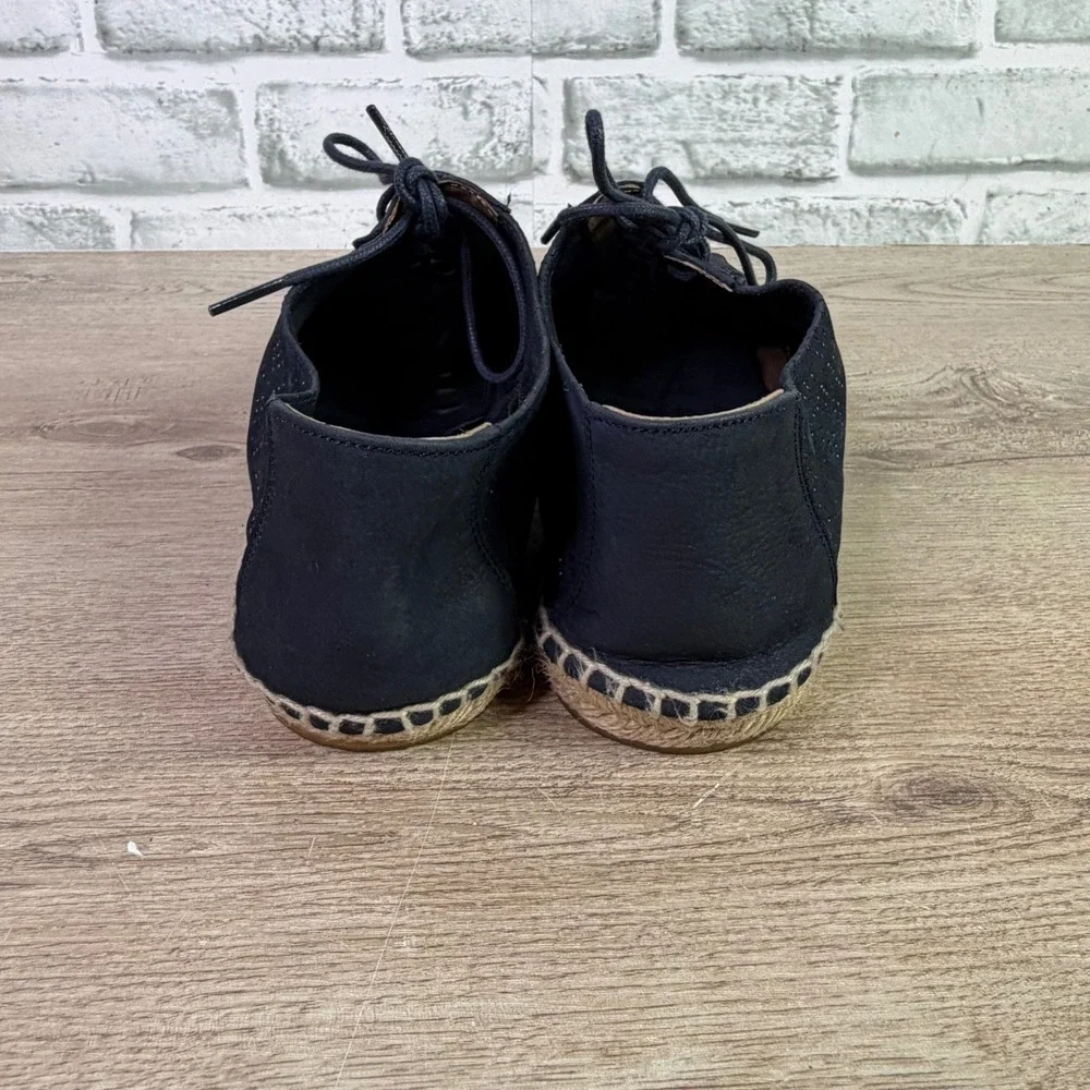KMB Perforated Leather Lace Up Espadrille Sneakers 39
